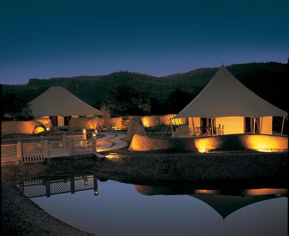 The Oberoi Vanyavilas Wildlife Resort, Ranthambhore Sawai Madhopur Exterior photo